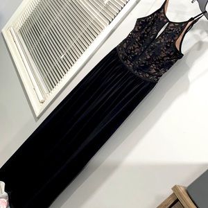 Black long dress S. Wore it once for a wedding.